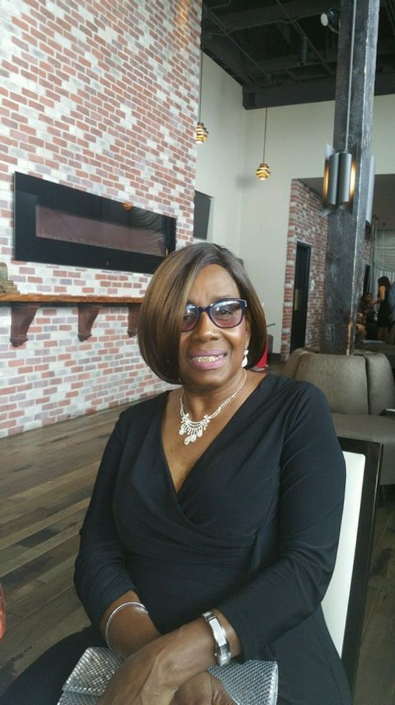 Elwanda Weatherspoon Profile Photo