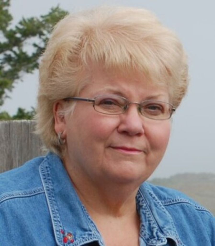Sally Dee Soper Profile Photo