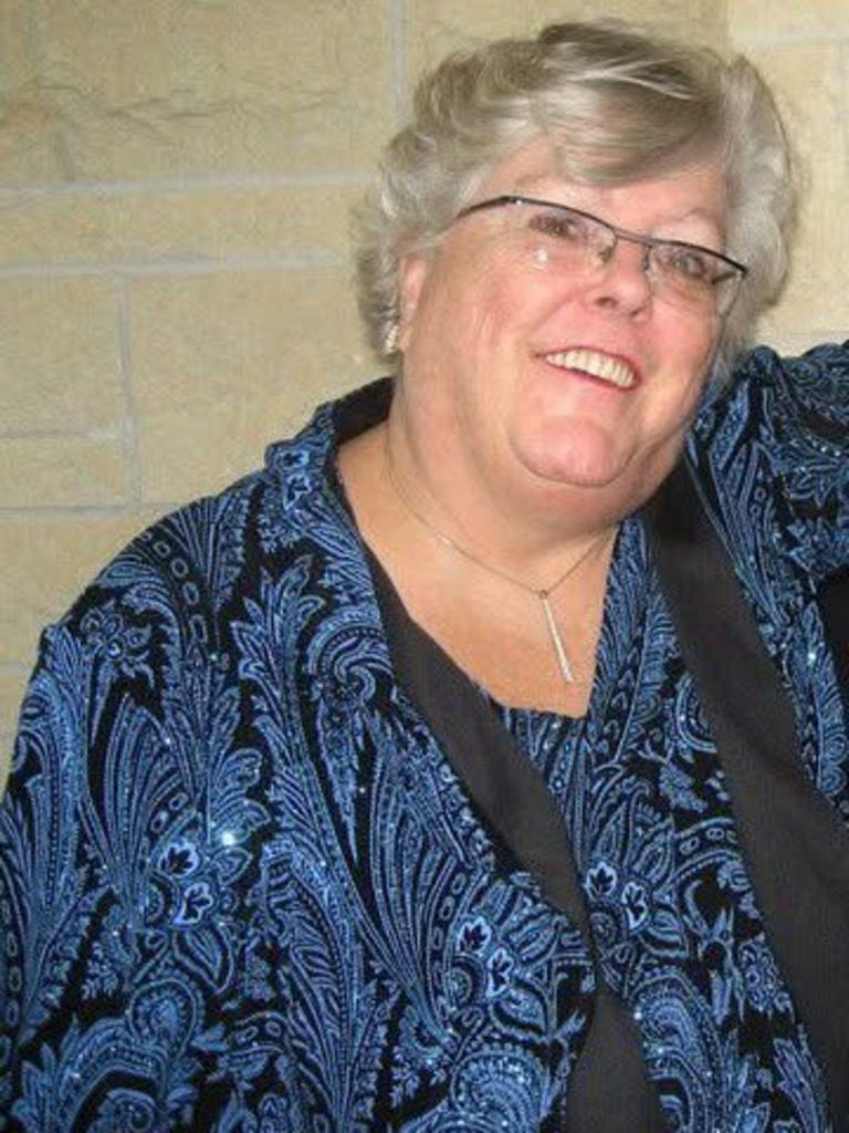 Janie Sue Rossillon Profile Photo