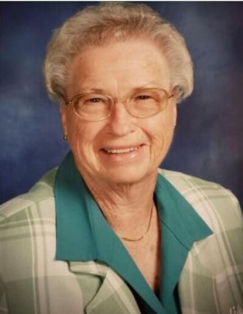 Helen Spence Profile Photo