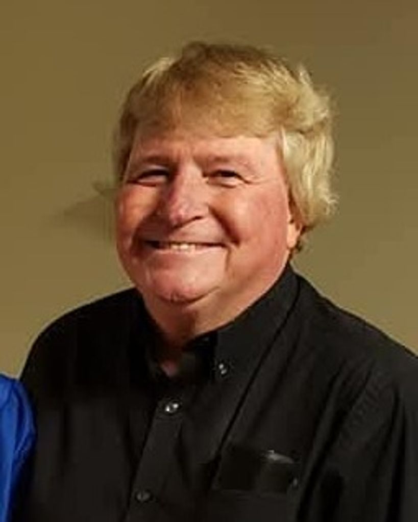 Dennis "Vinnie" VanBoxtel