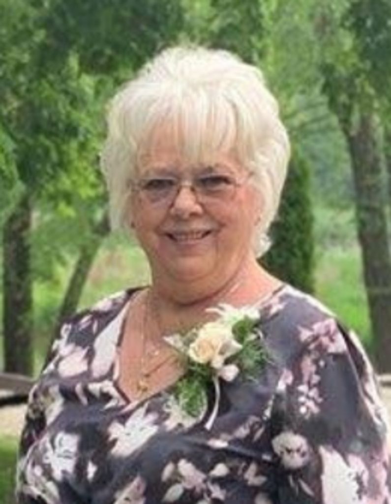 Dolores C. (Czaja)  Hebert