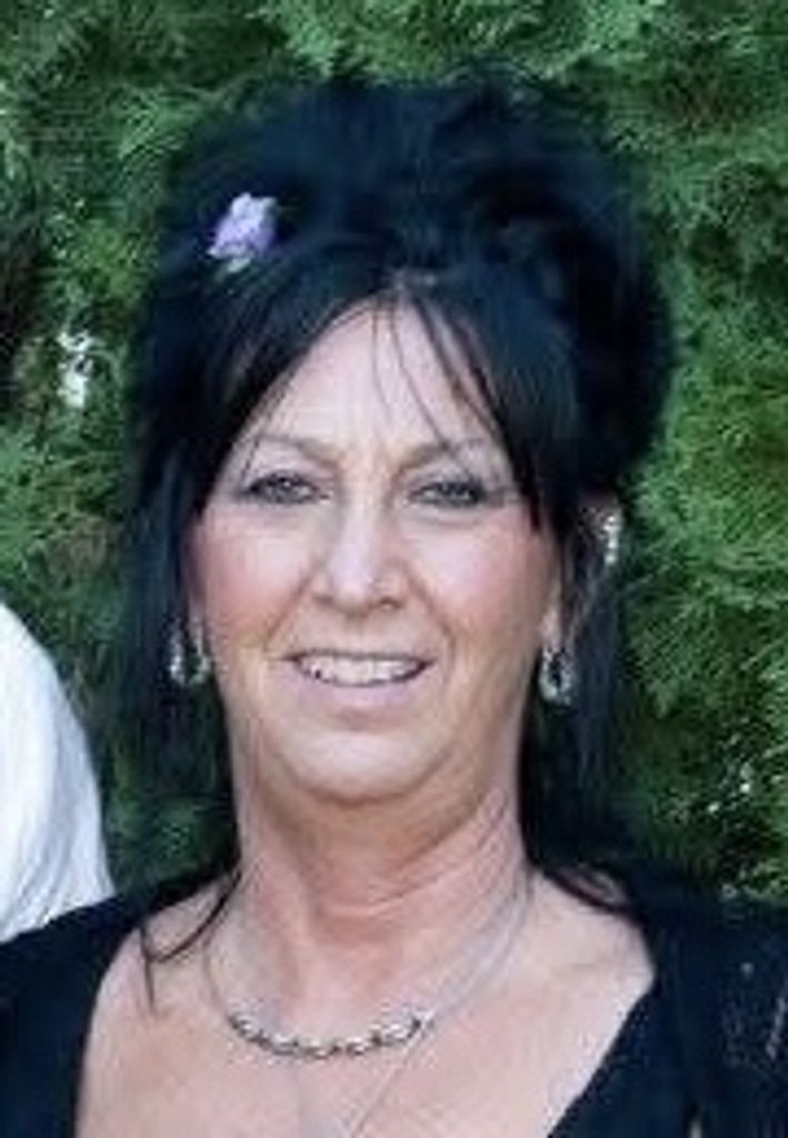 Yvonne Gail Crisenbery