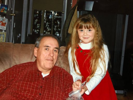 Evelyn (Howard)  Muncy photo gallery thumbnail 39 of 68