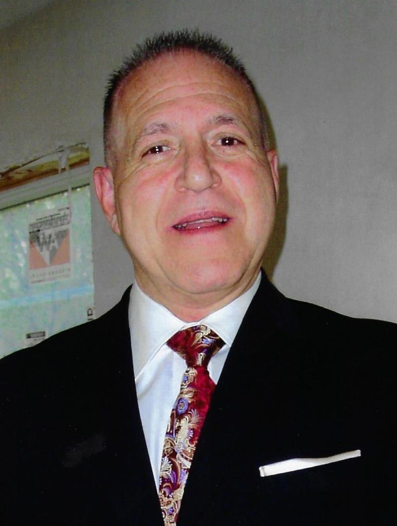 Lawrence "Larry" Iamello Profile Photo