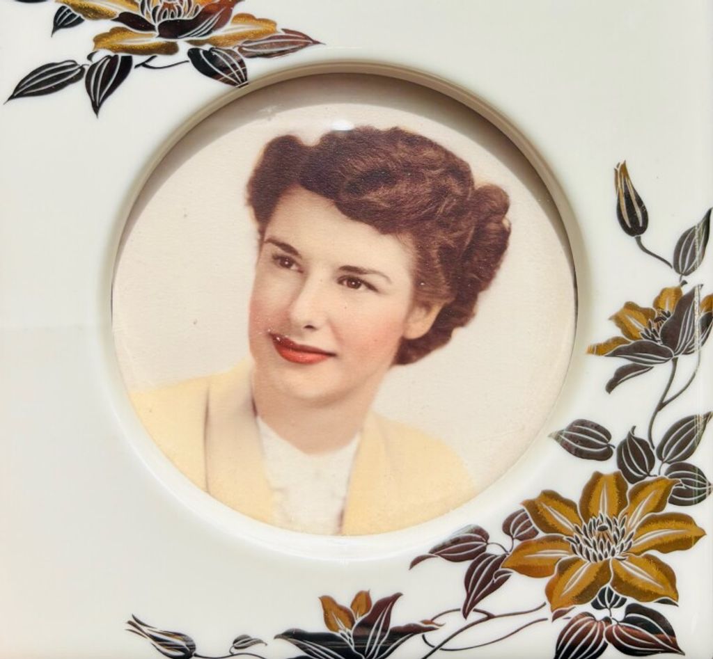 Gloria M. (Hooker)  Tighe