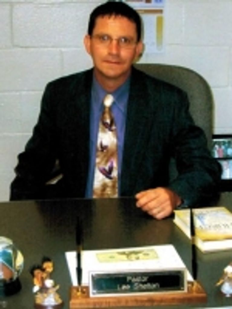 Mr. Richard "Lee" Shelton