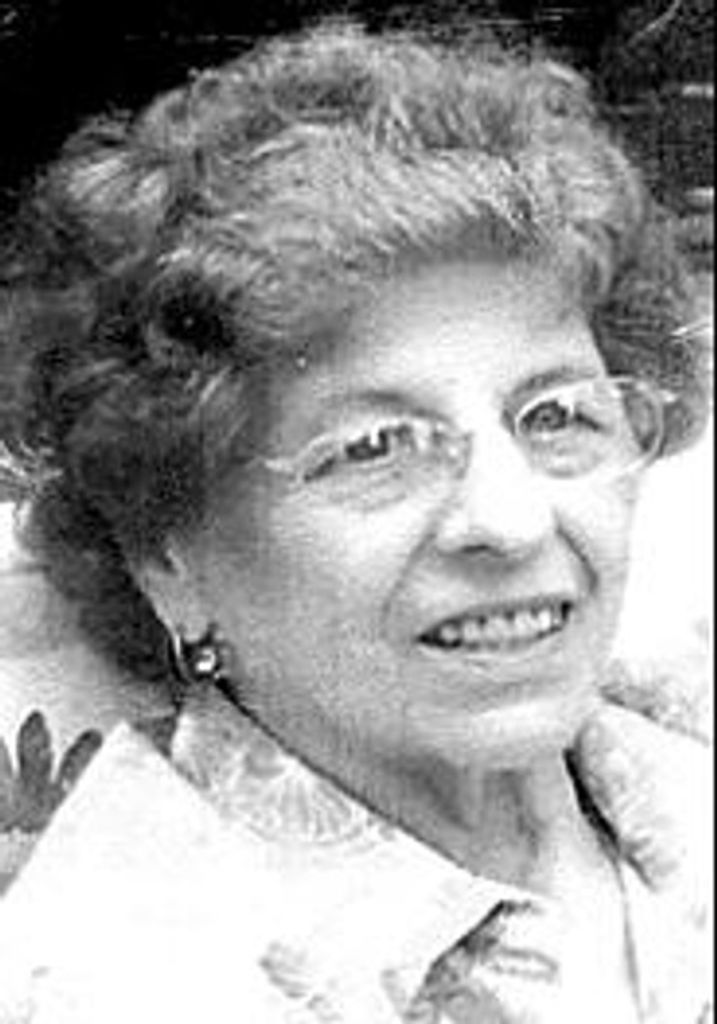 Ledia "Lee" Granati Carosi Profile Photo