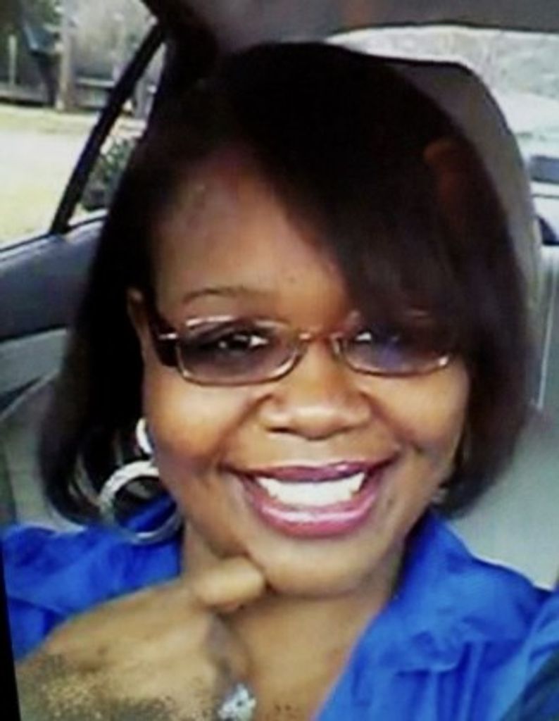 Mrs. Ra'Jinda Chisholm-Horne