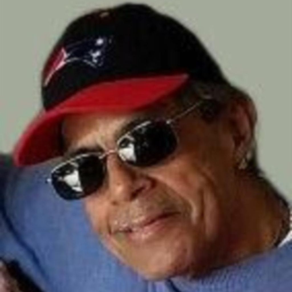Luis E. Montalvo