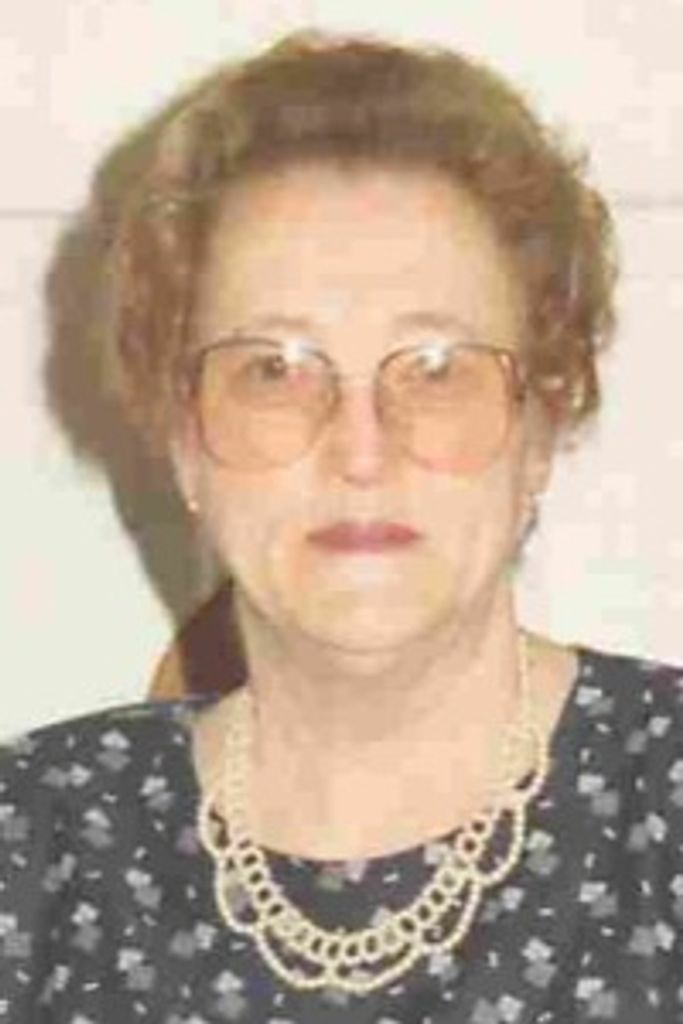 Maxine Liby
