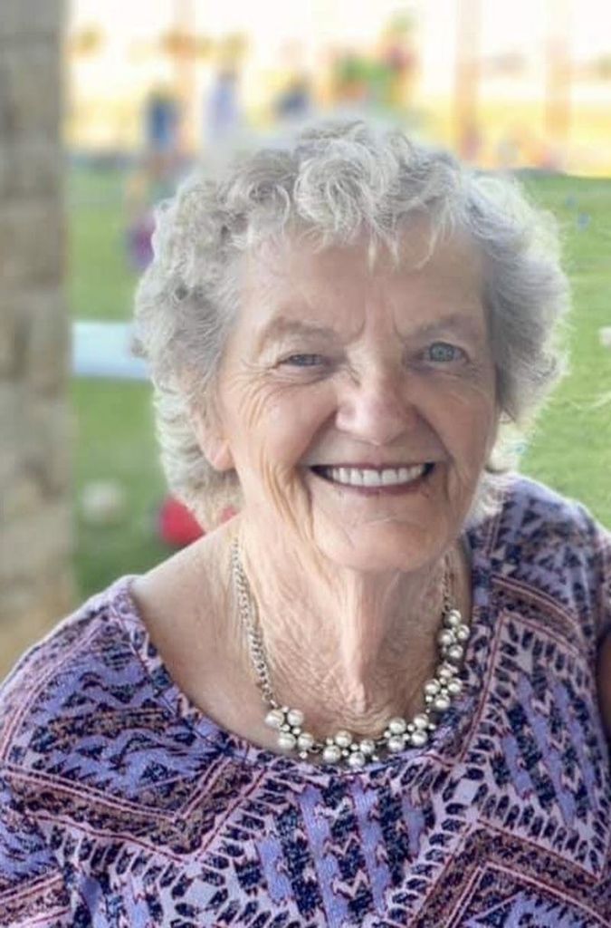 Bonnie Tullis Profile Photo