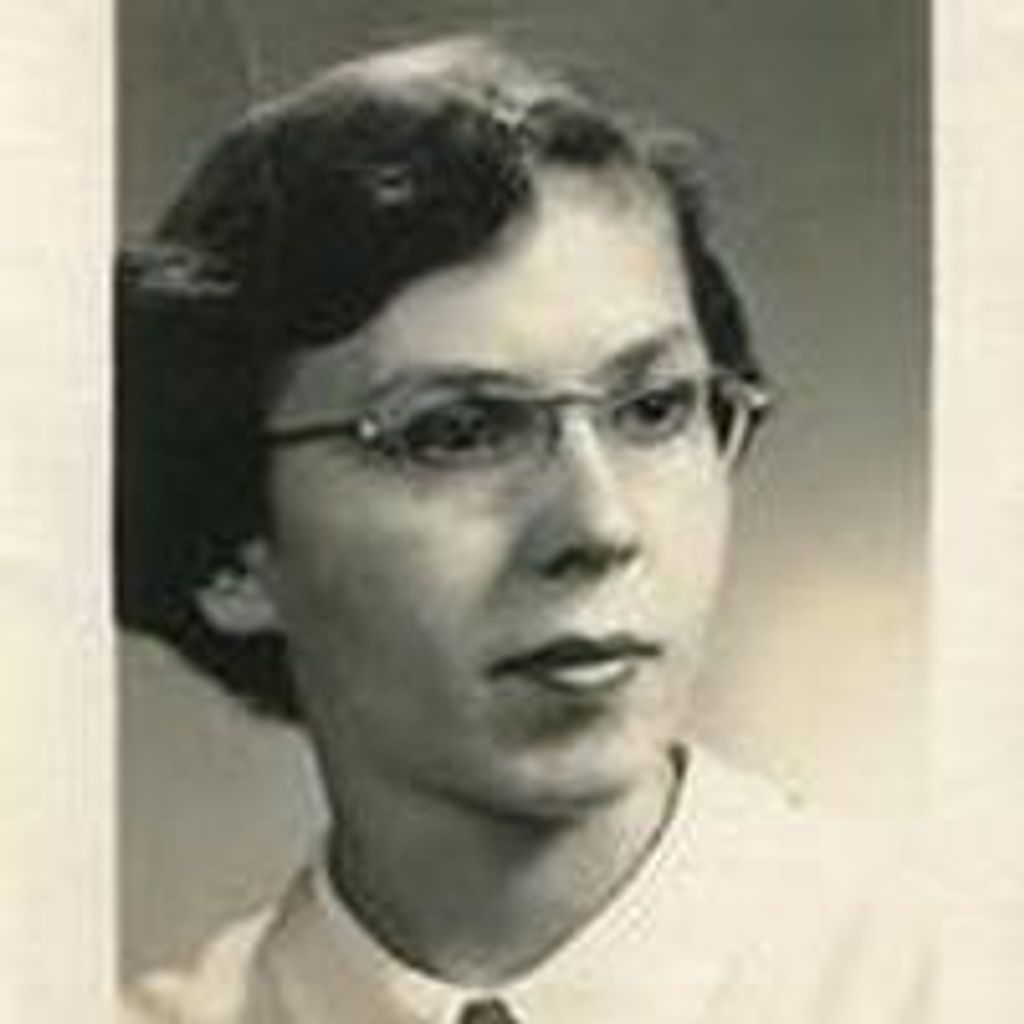 Ellen  Louise Brueck