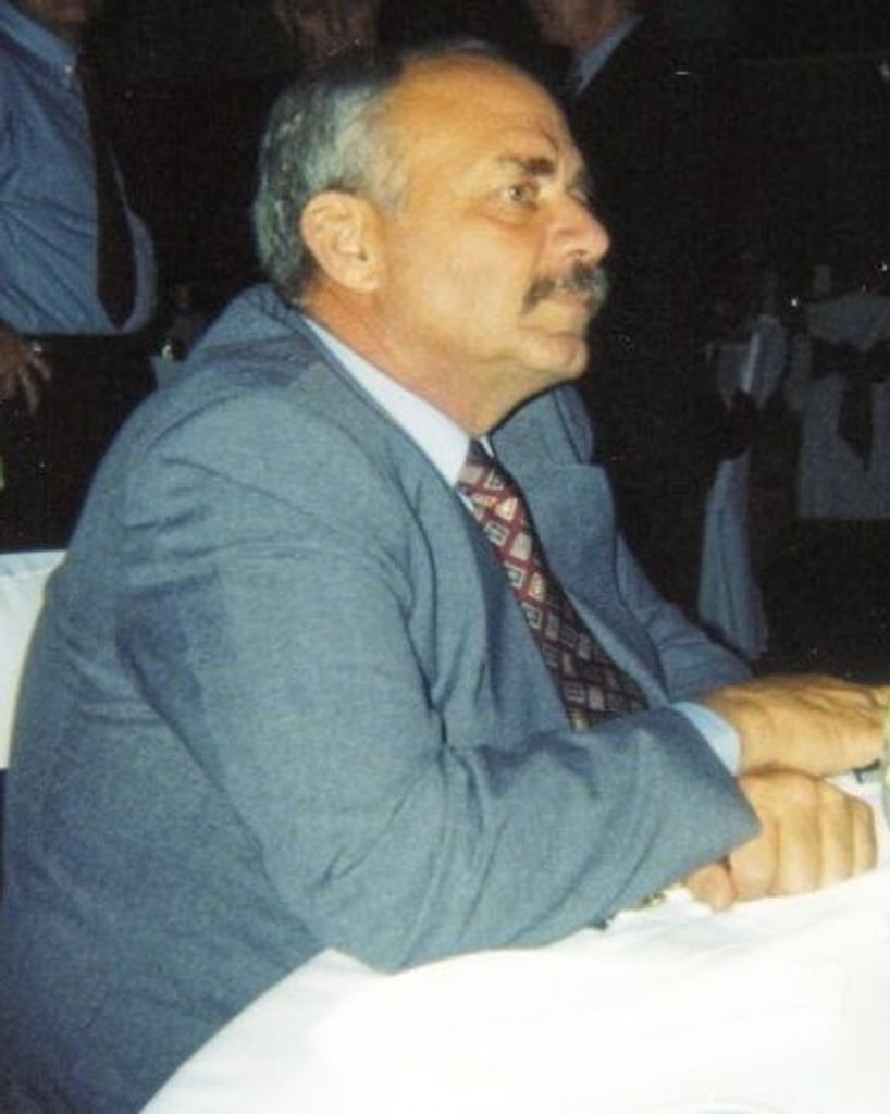 David W Karabelski