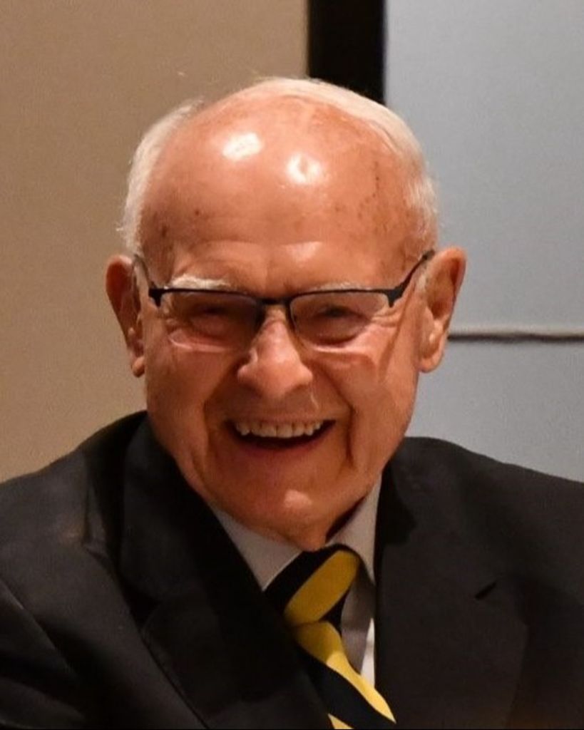 Dr. Lawrence E. Youse, DDS