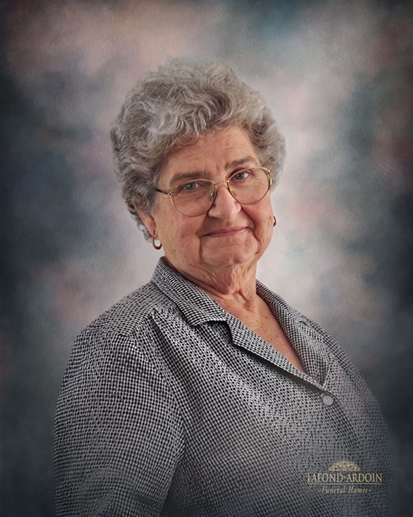 Iris Pitre Profile Photo