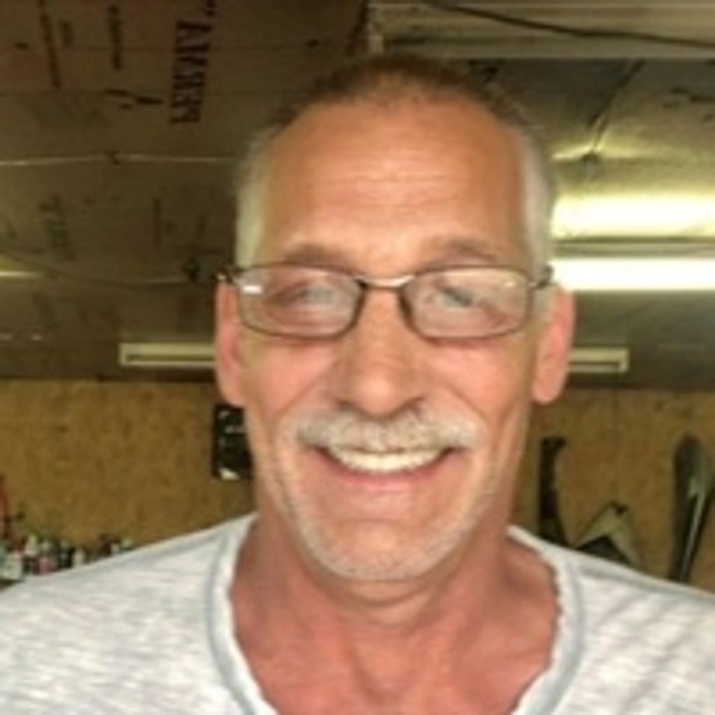 Lloyd Eckert Profile Photo