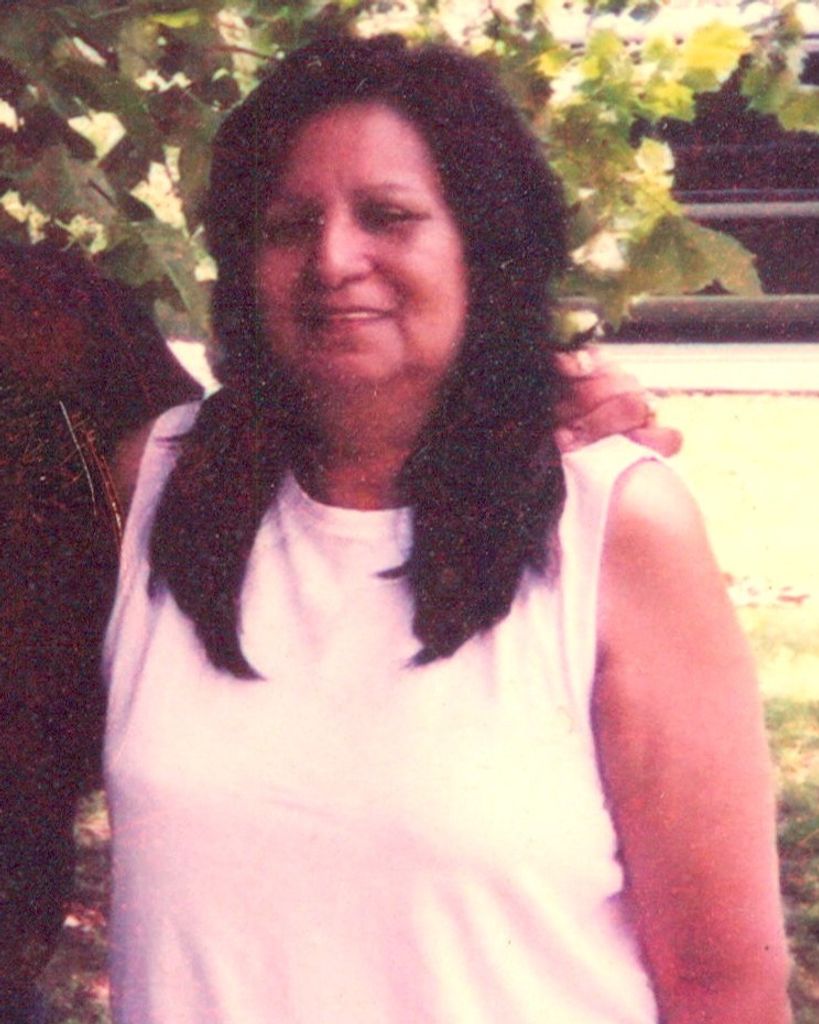 Sandra "Sandy" Bernadette (LeClair) Howell Profile Photo