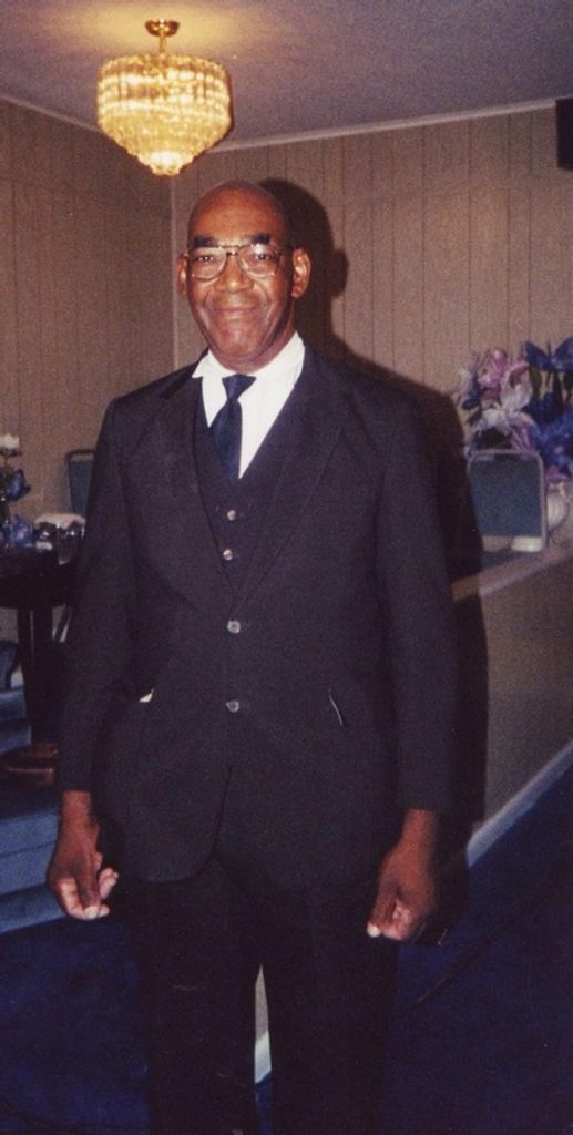 Roy Bruce Profile Photo