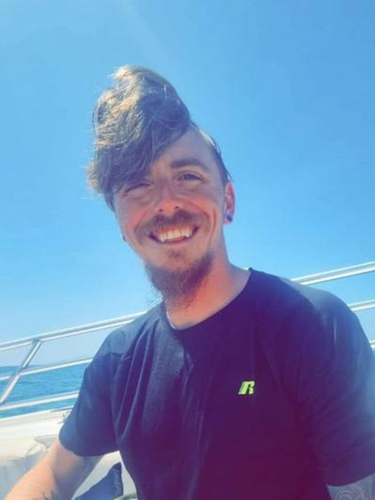 Jake Davis Profile Photo