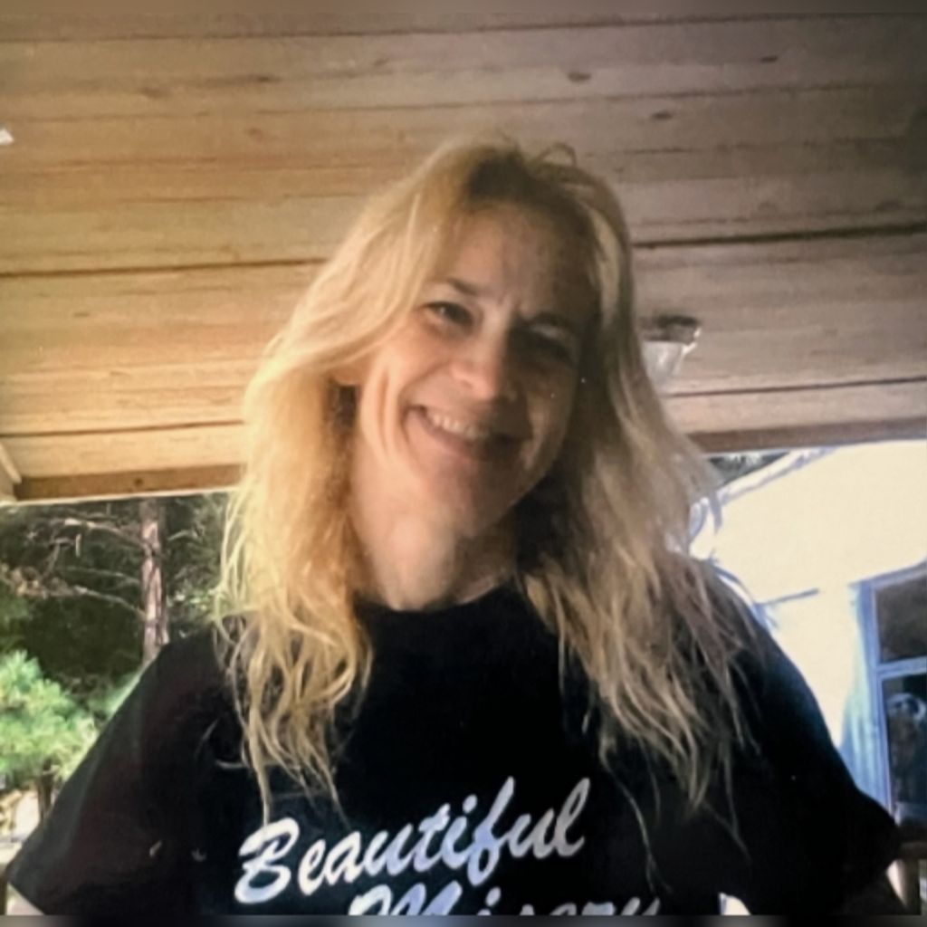 Mrs. Elizabeth Whitfield Hartman