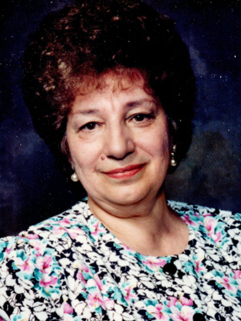 Margaret Hybicki, Nee Camera Profile Photo