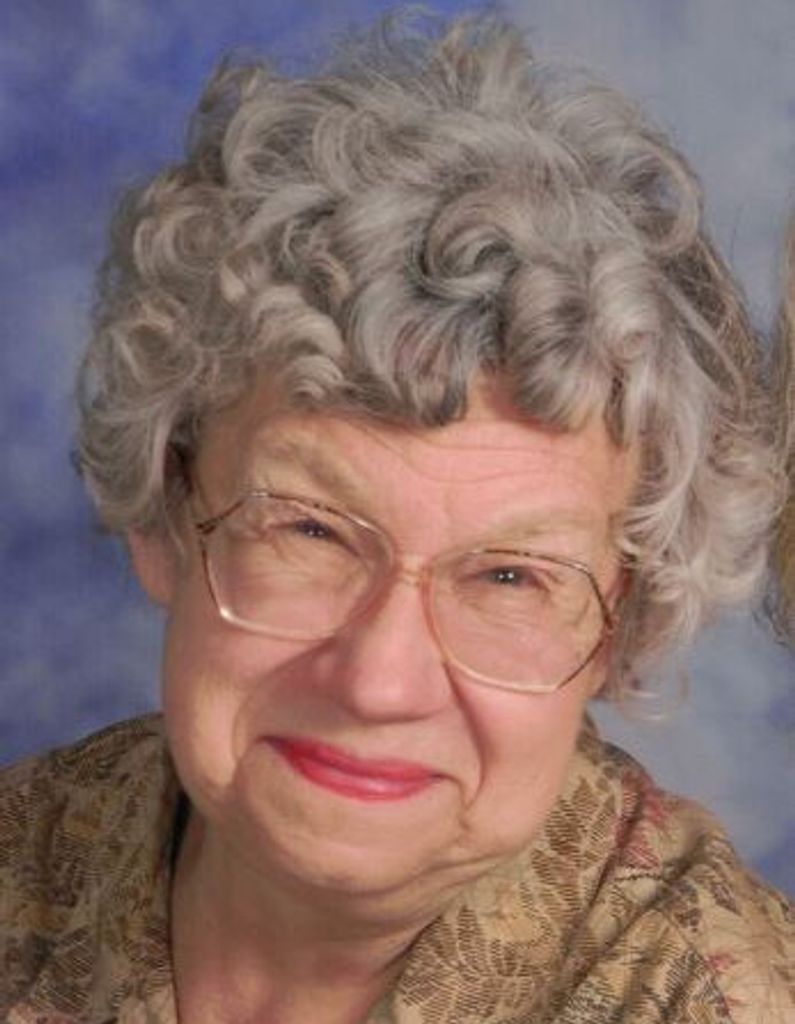Nancy (Kmieciak)  Heidenreich