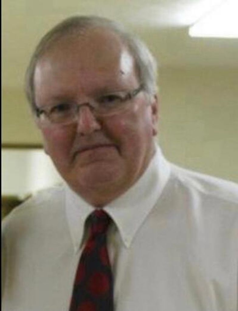 Leonard E Jones, Jr Profile Photo