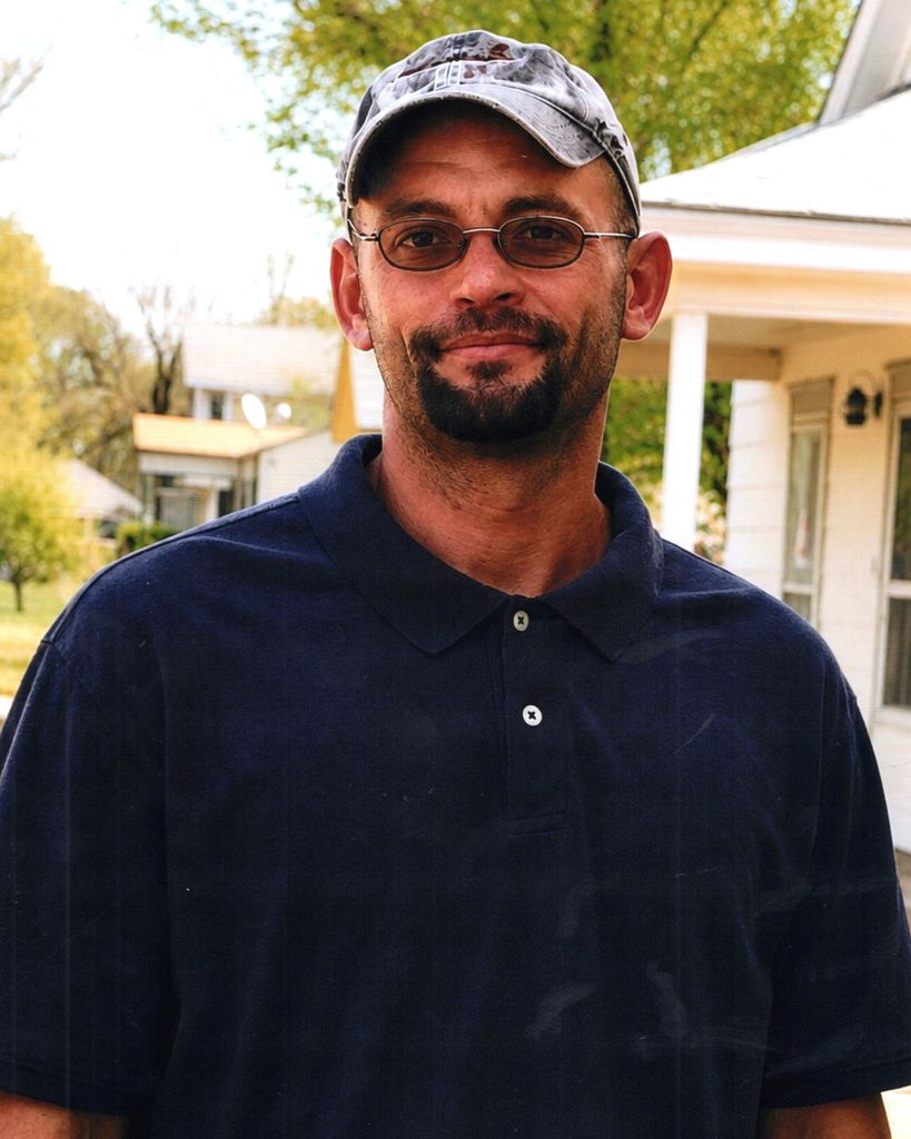 Daniel Ray Stout Profile Photo