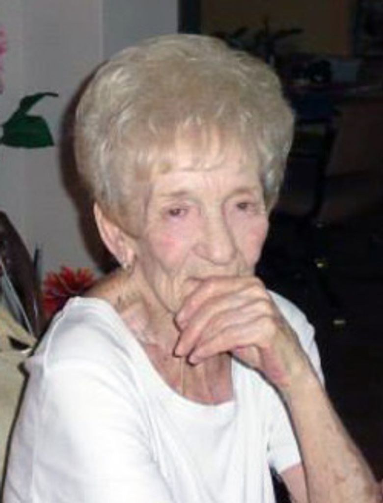 Ellie Hoopes