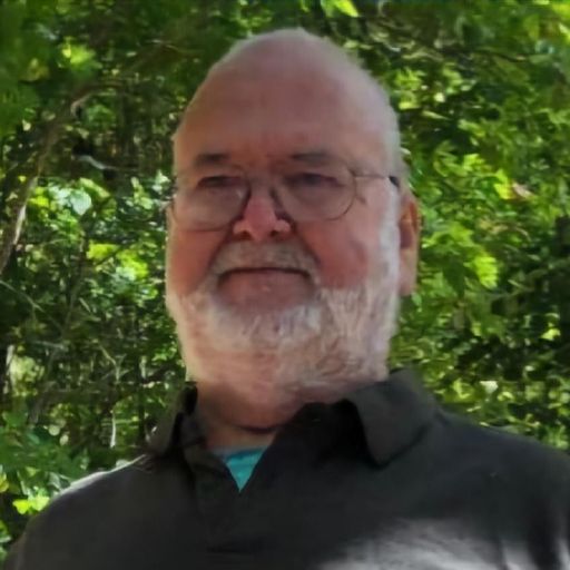 Lowell Kelly Head Profile Photo