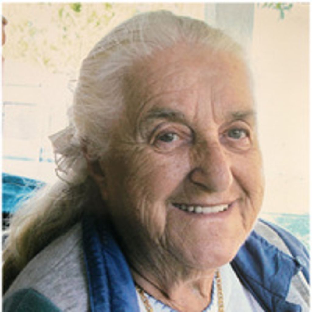 Hennriette E. Ventura