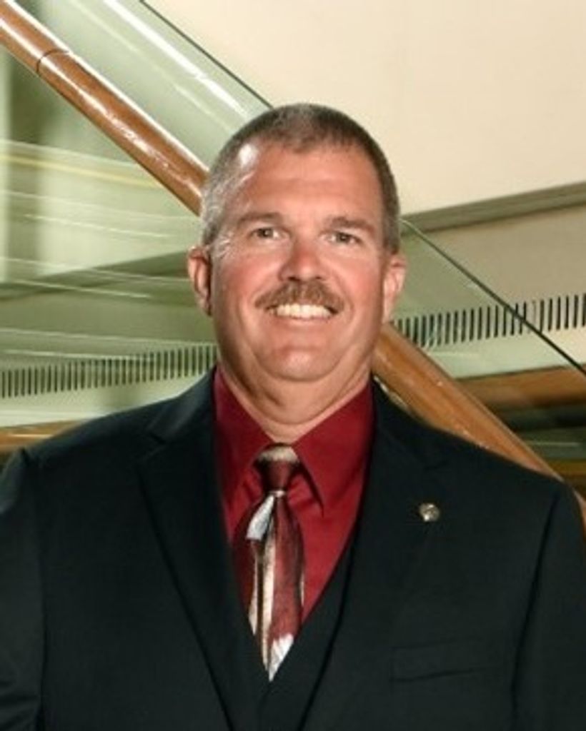 Kenneth Disch
