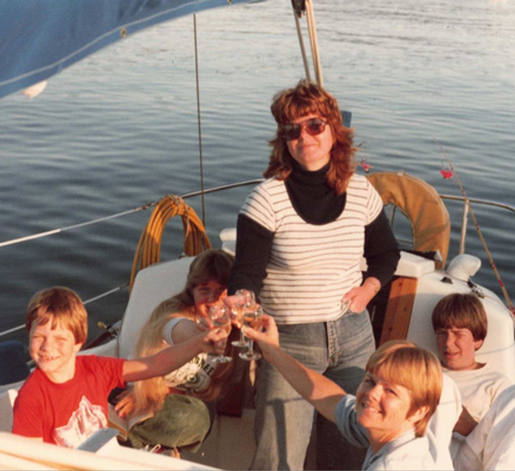 Linda B Hunt Profile Photo