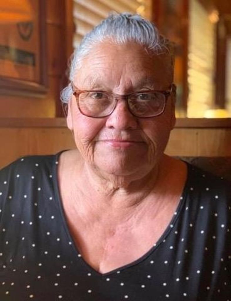 Magdalena Dabalos Profile Photo