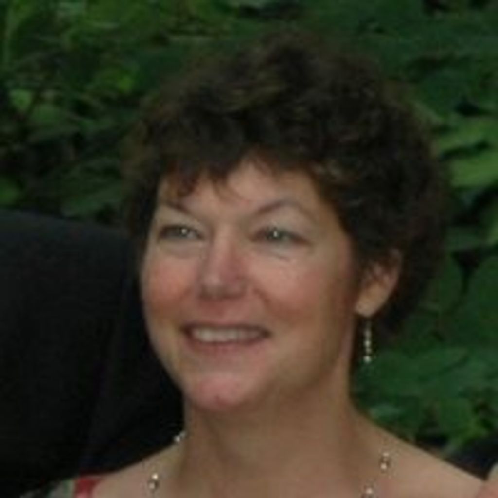 Patricia R "Patti" Kivett