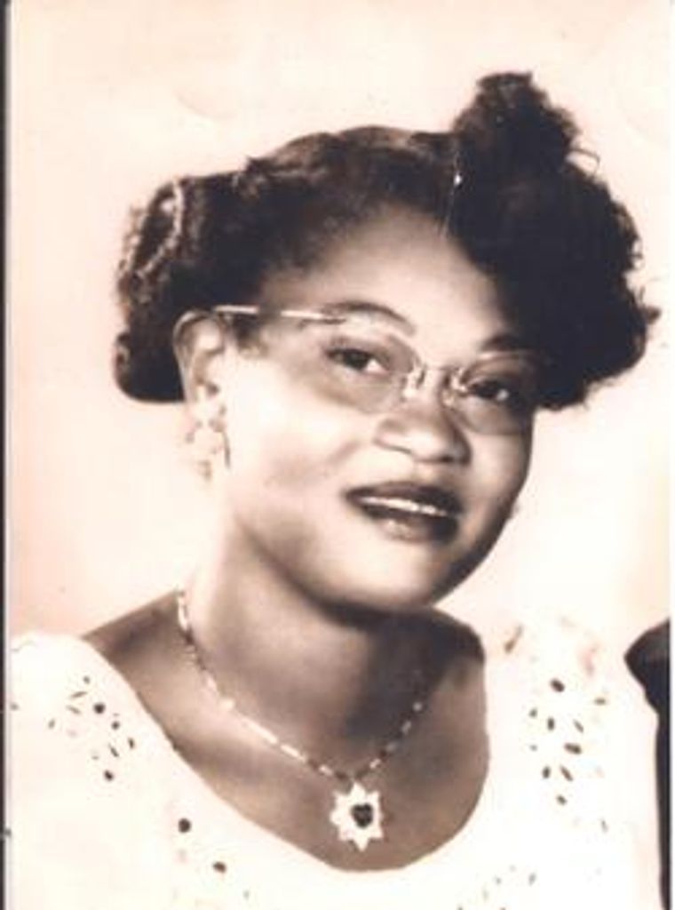 Lillian "Liz" Gillespie