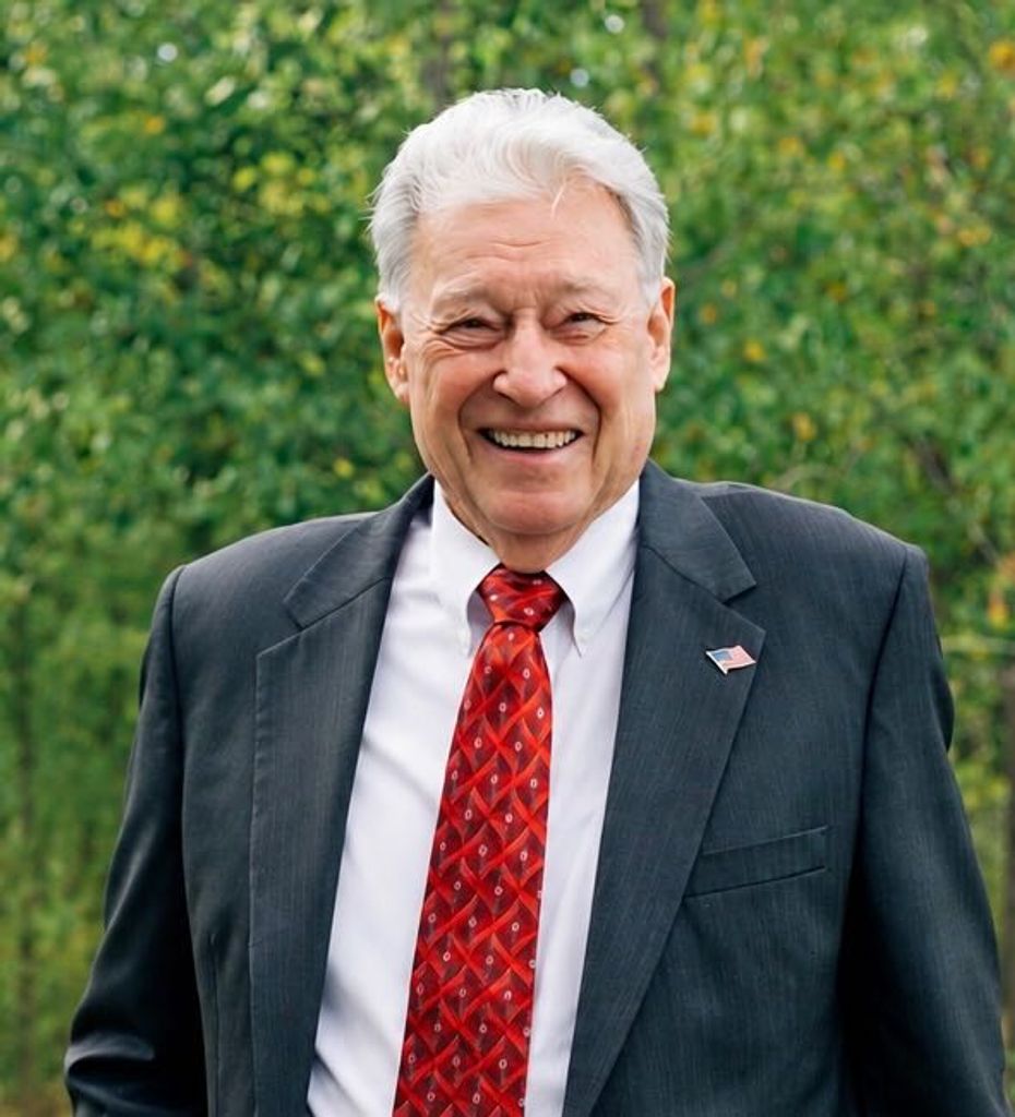 Clifford Carlton Bury Profile Photo