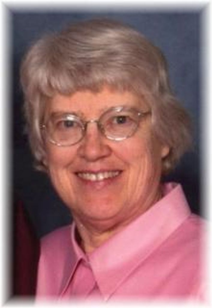 
Elizabeth
 
Lundstedt
 Profile Photo