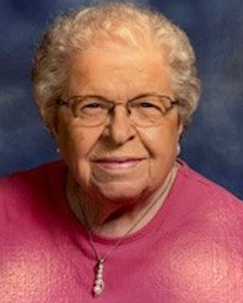 Delphine Betty Lou Kelly Profile Photo