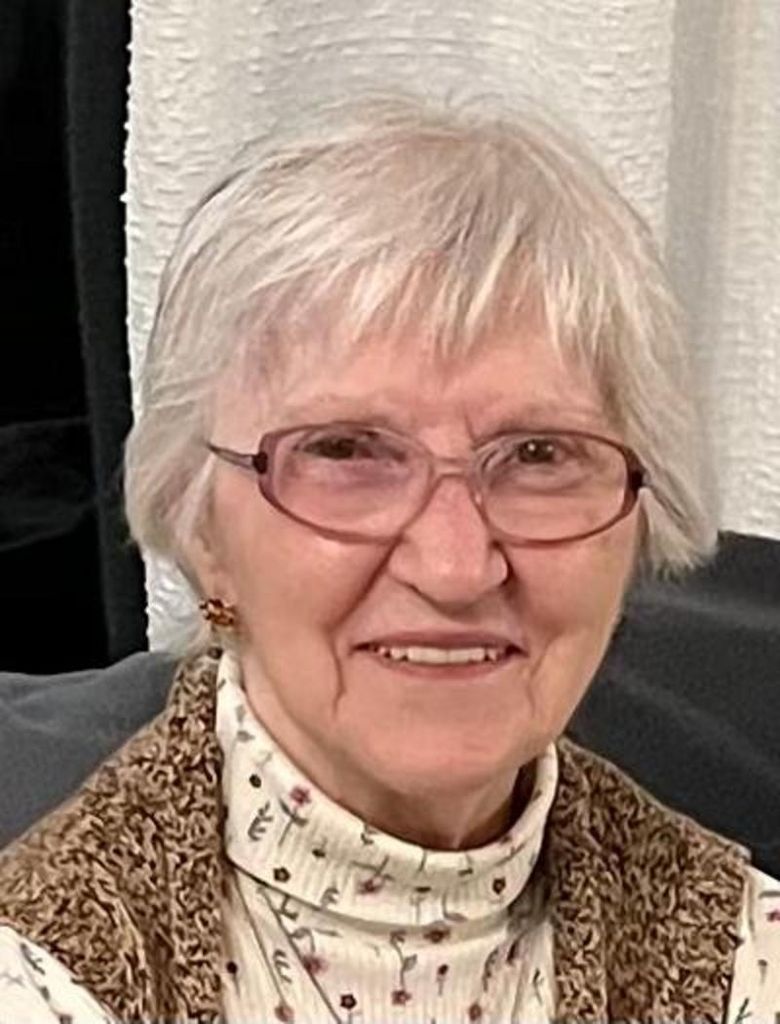 Anna June Lender Profile Photo