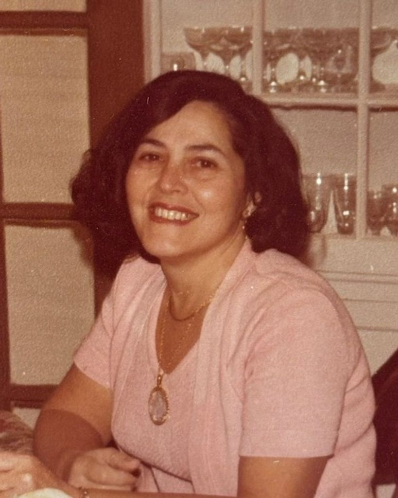Esther Gloria Alba (Schiano) Saccoccio Profile Photo
