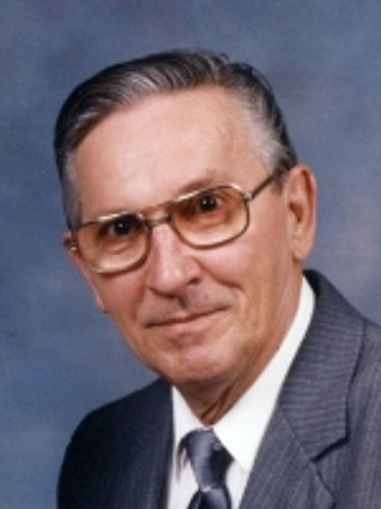 Mr.  Henry Venton "Boozie" Holland, 82