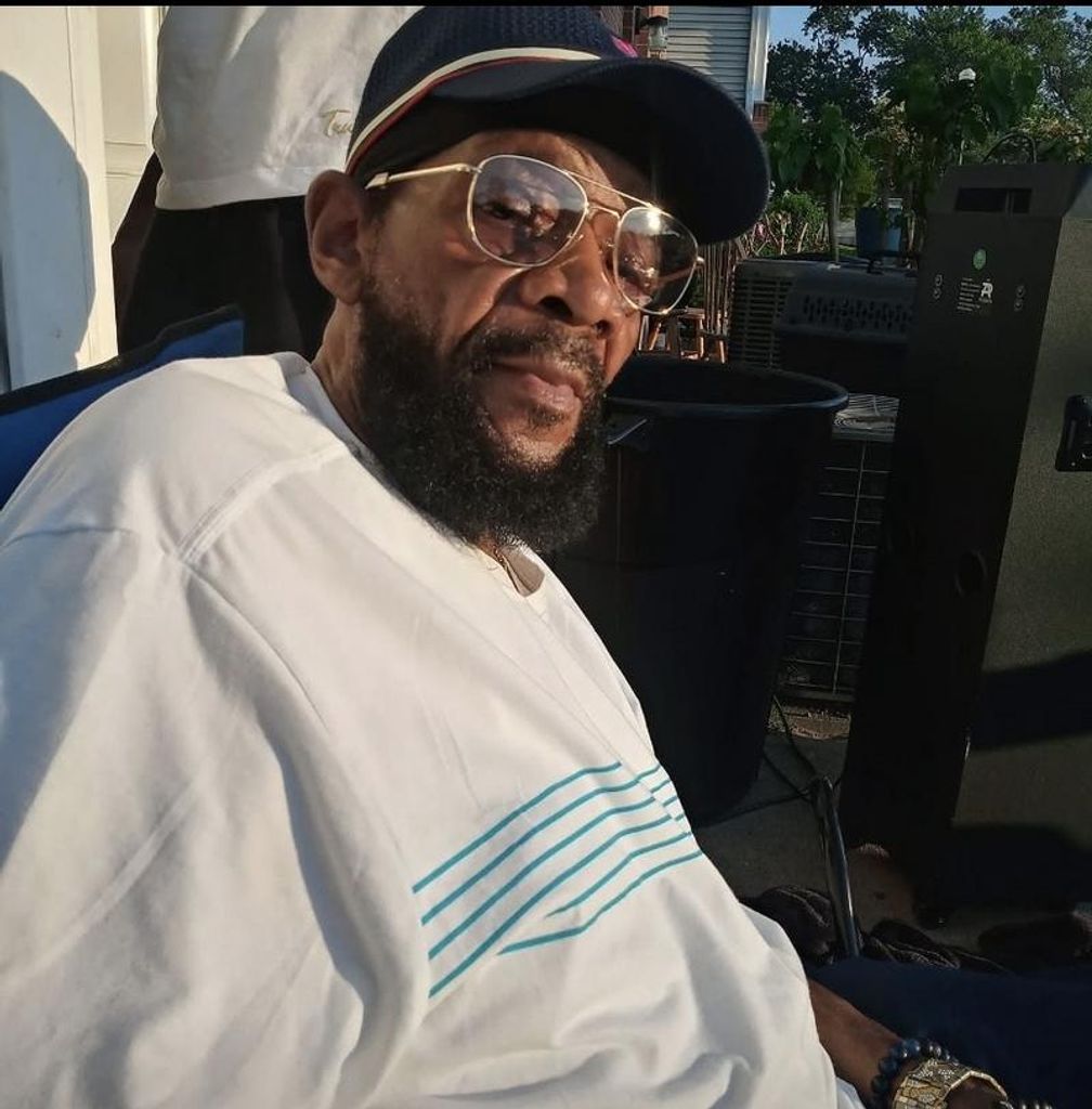 Robert J. Woods Jr. Profile Photo