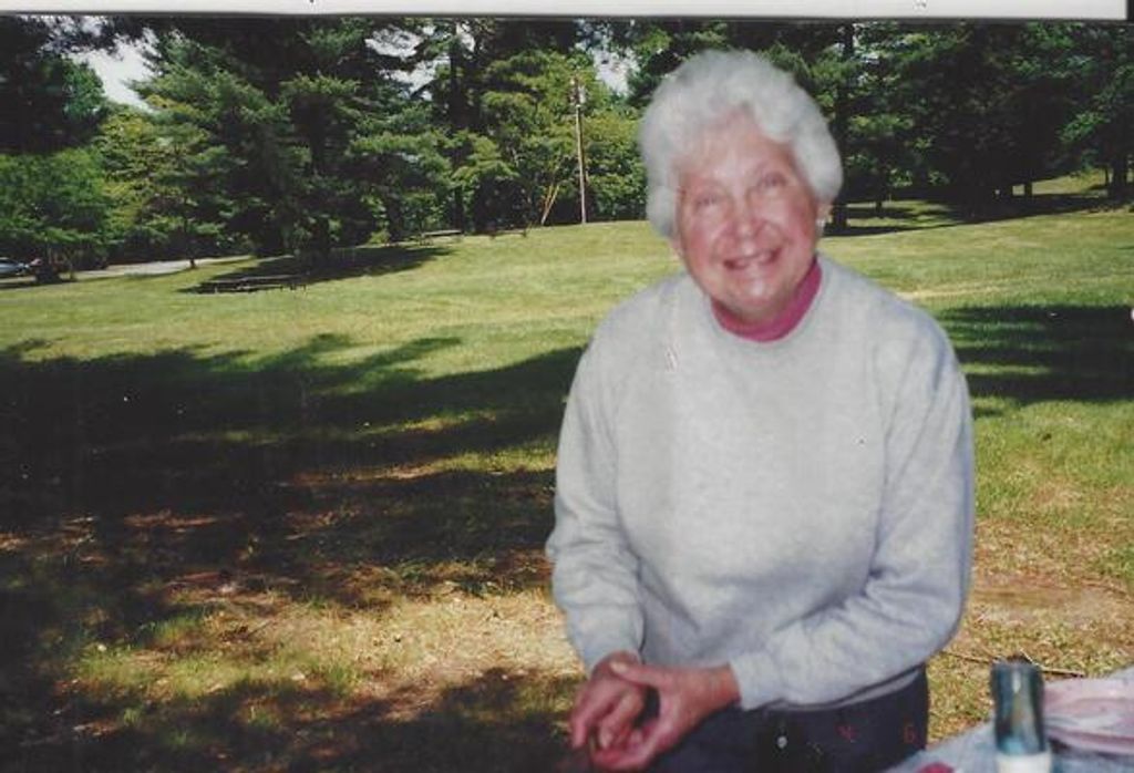 Loraine W. Mcafee Profile Photo