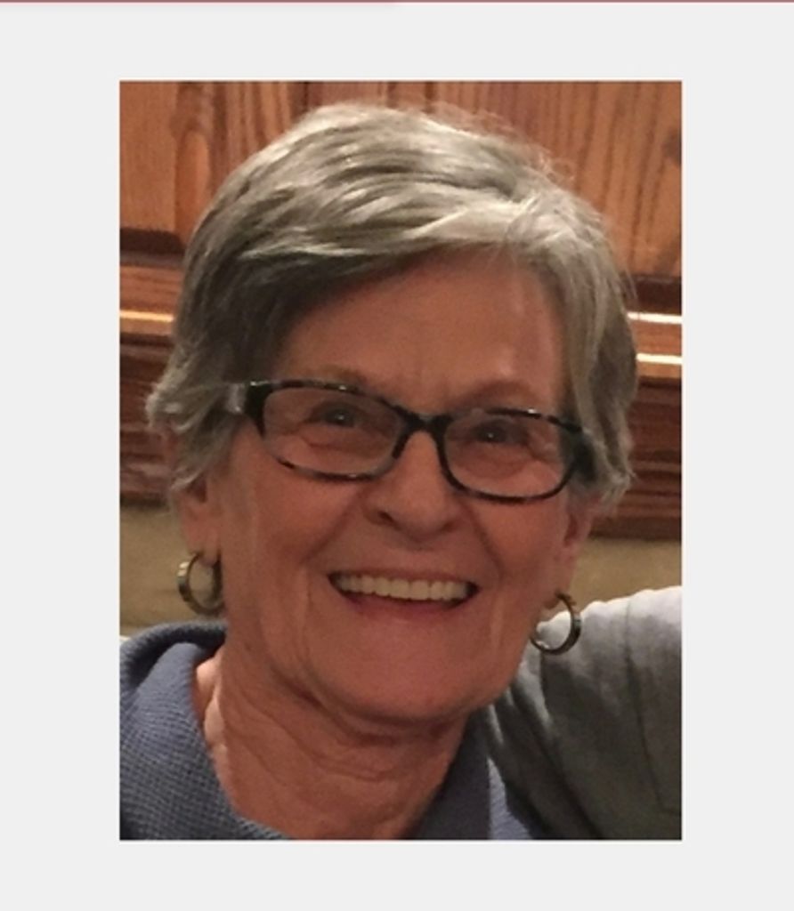 Lena (Hromek) Hollaway Profile Photo