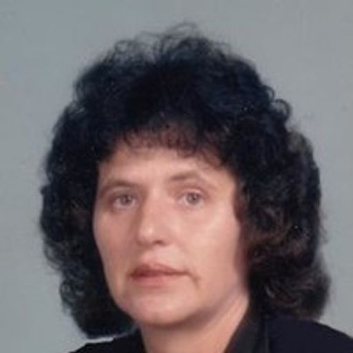 Louise Leach Profile Photo
