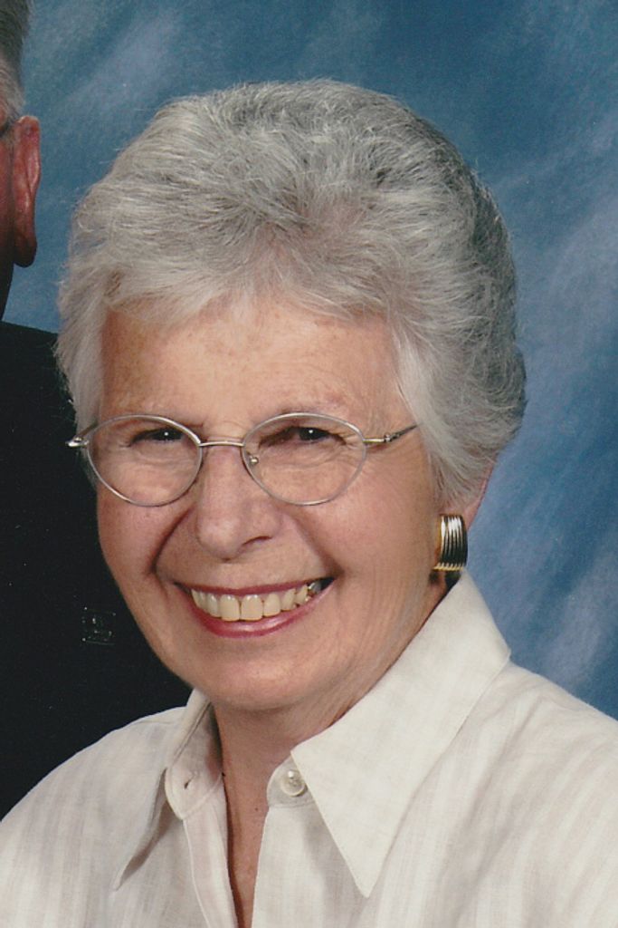 Elizabeth Lucille "Betty" (Burke)  Kochan