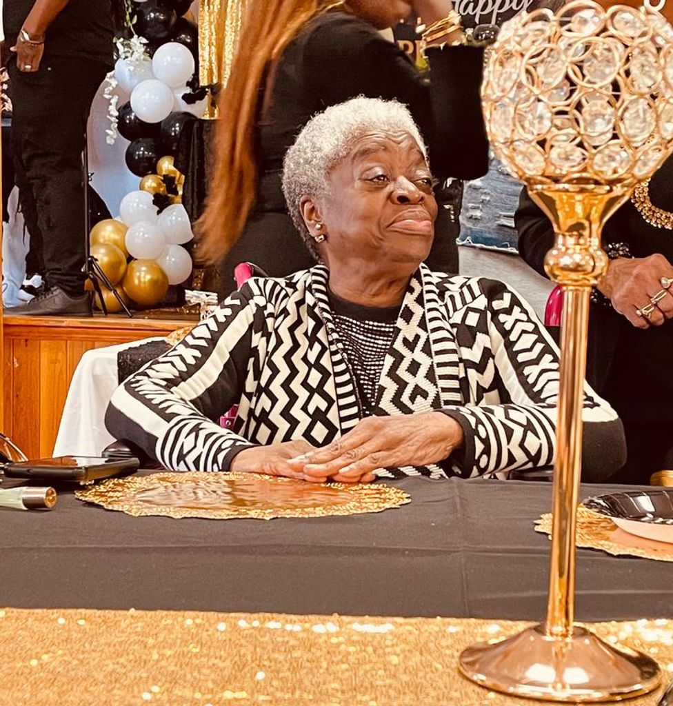 Mrs. Phyllis Chapman Profile Photo