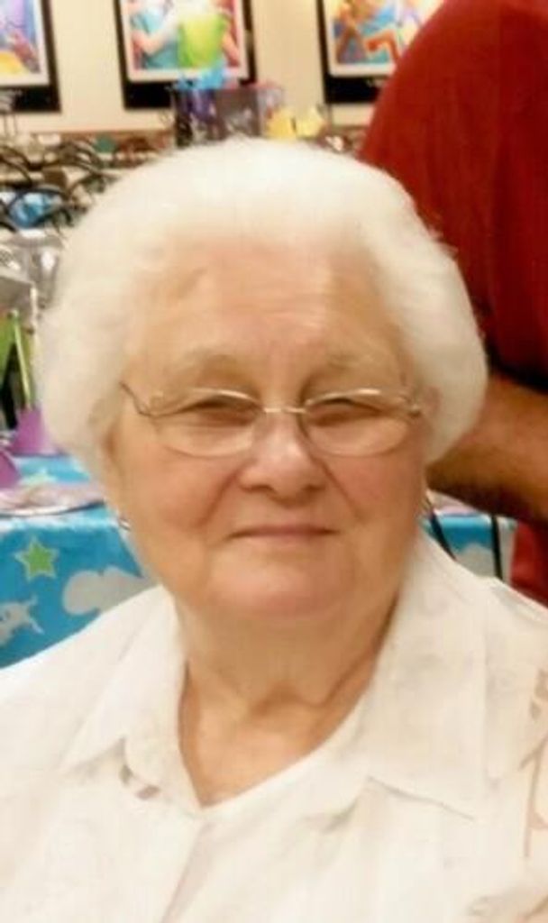 Leora Ann Davis Profile Photo